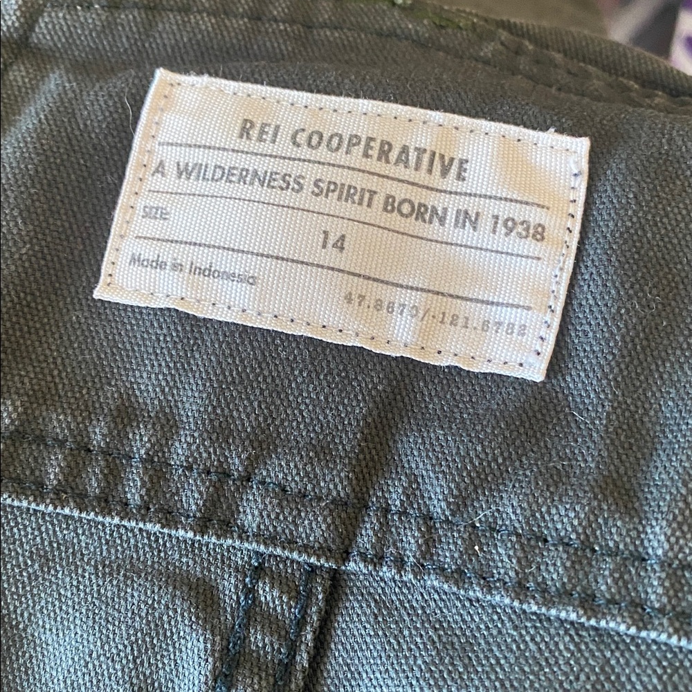 REI Women's Black Campwell Workwear Overalls - Size 14 - Picture 9 of 15
